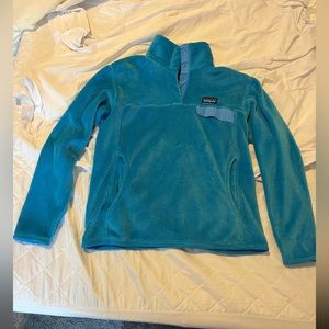 Patagonia pullover!